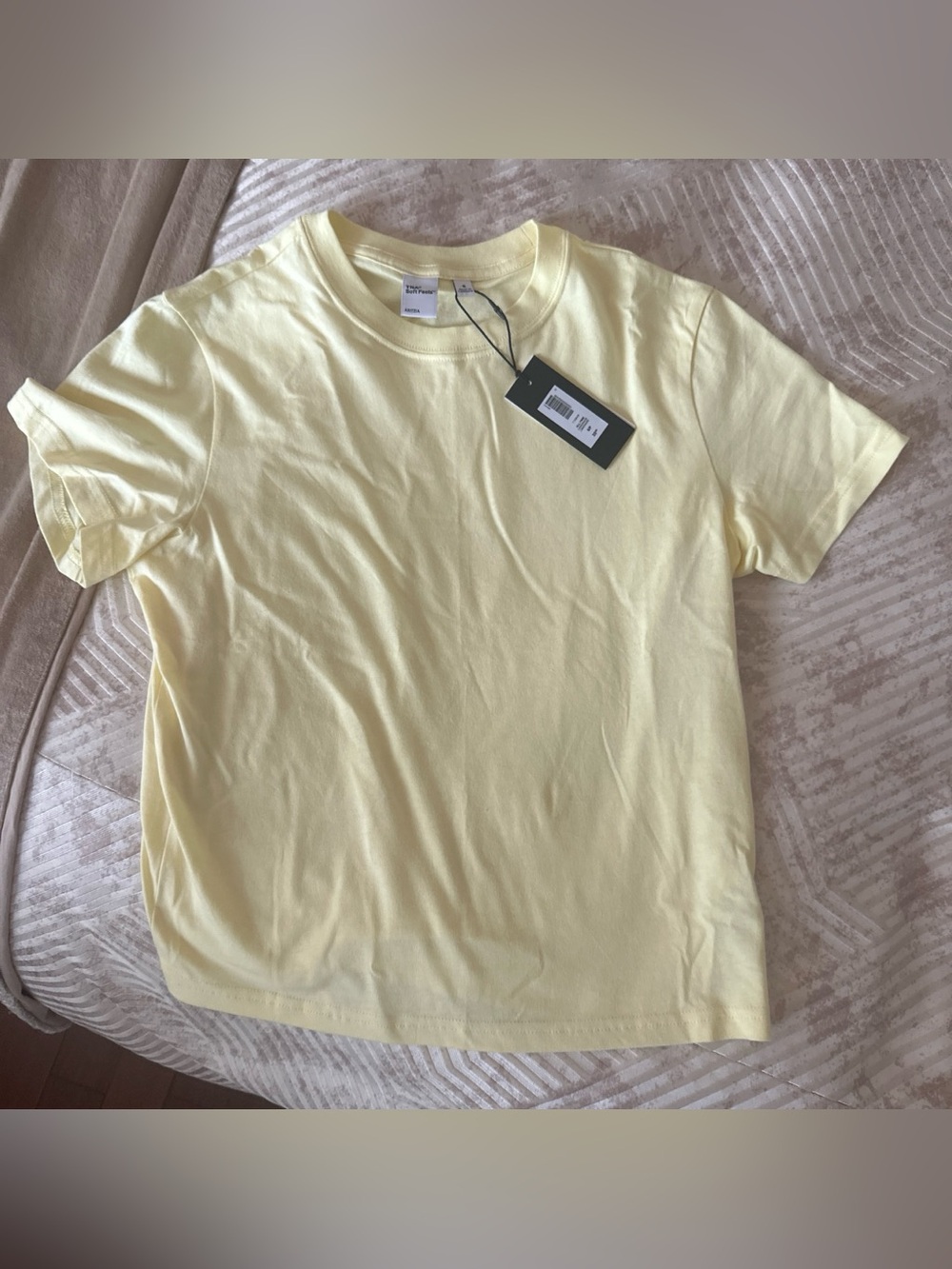 TNA Men's Short Sleeve Crew Tee in Pale Yellow